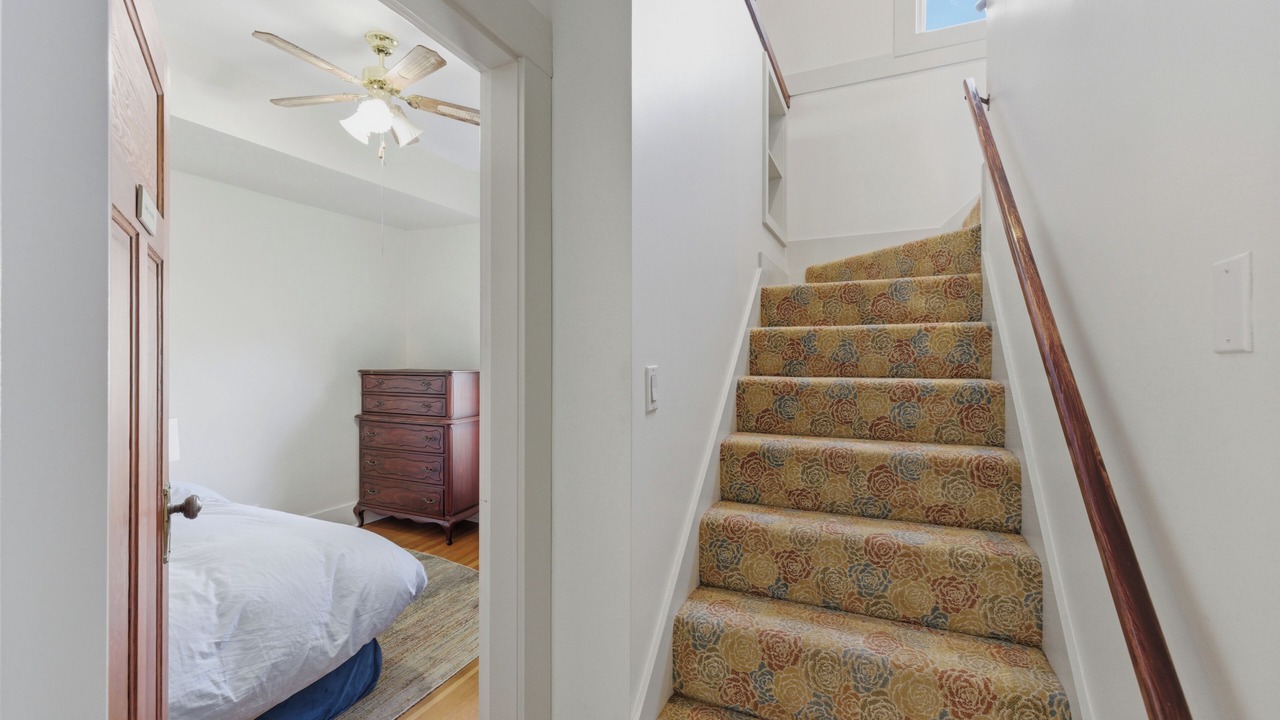 Photo of Bedroom in Grandview-Woodland
