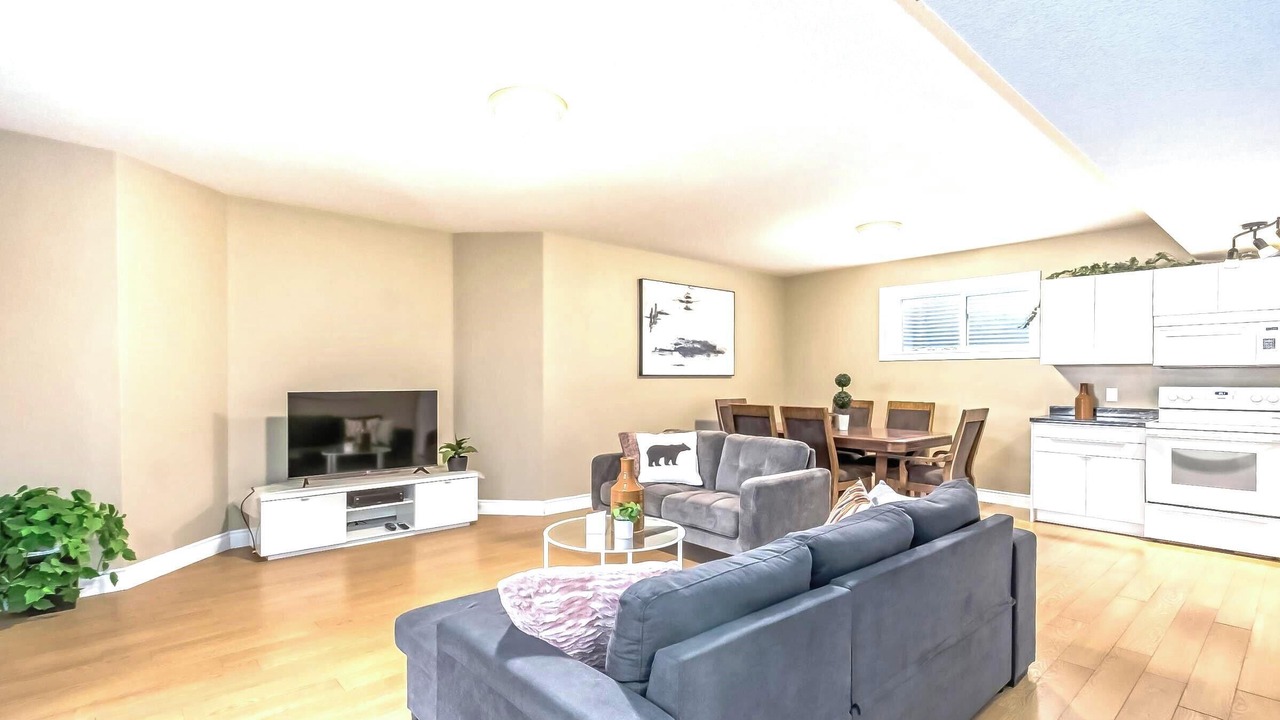 Photo of Livingroom in West Edmonton