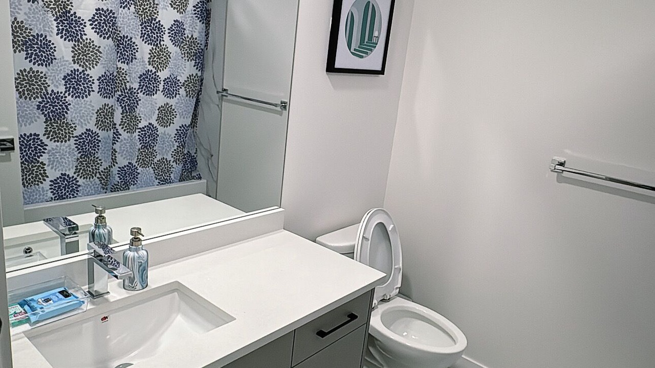Photo of Bathroom in Division No. 11
