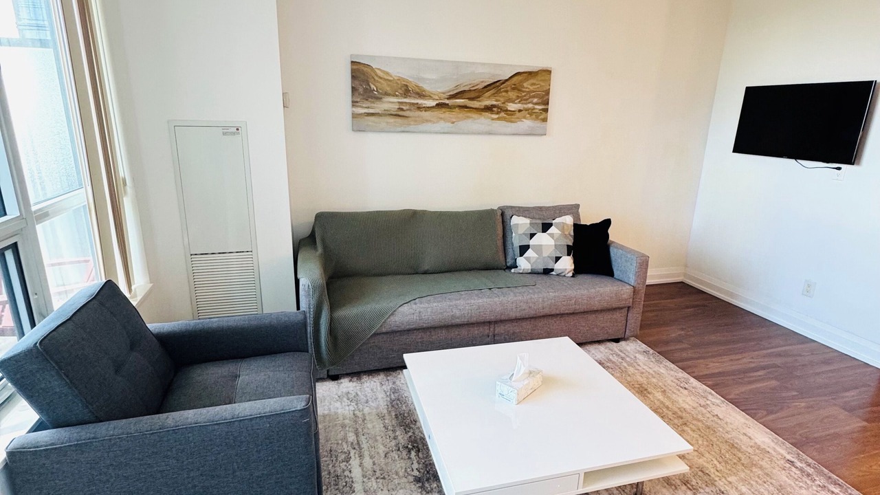 Photo of Livingroom in Willowdale