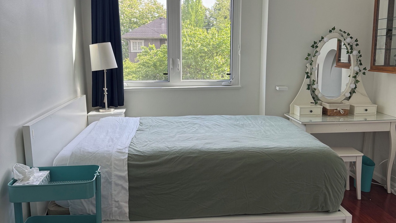 Photo of Bedroom in Kitsilano