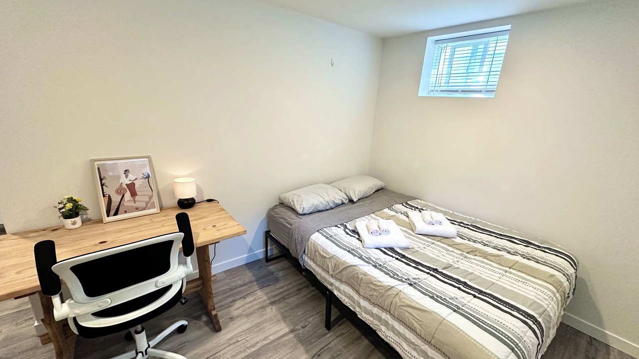 Photo of Bedroom in Saanich East