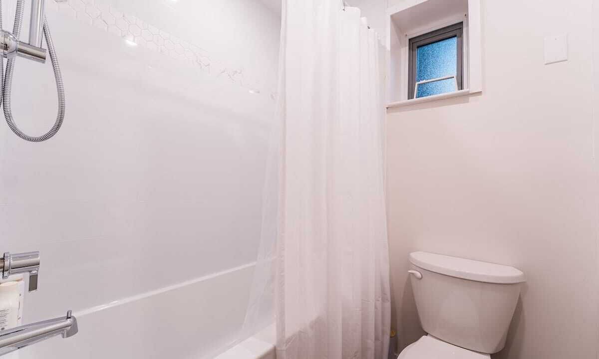 Photo of Bathroom in West Vancouver