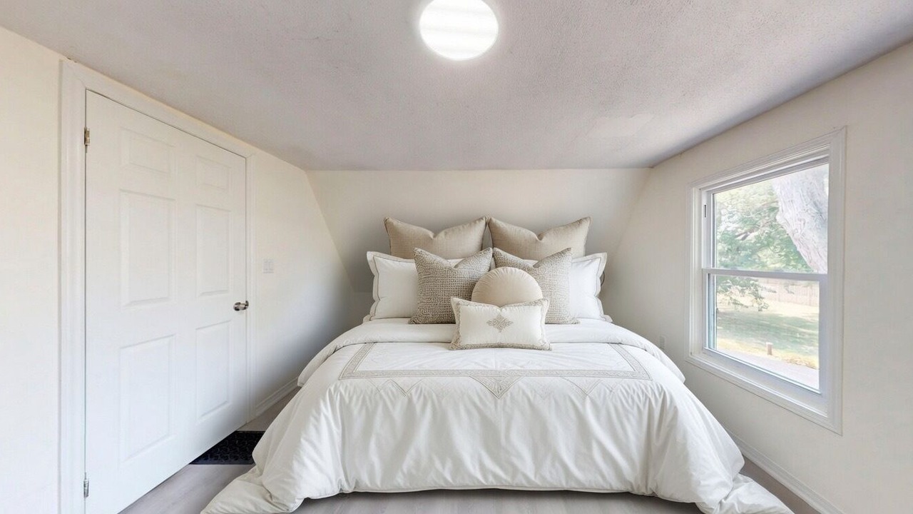 Photo of Bedroom in Lincoln