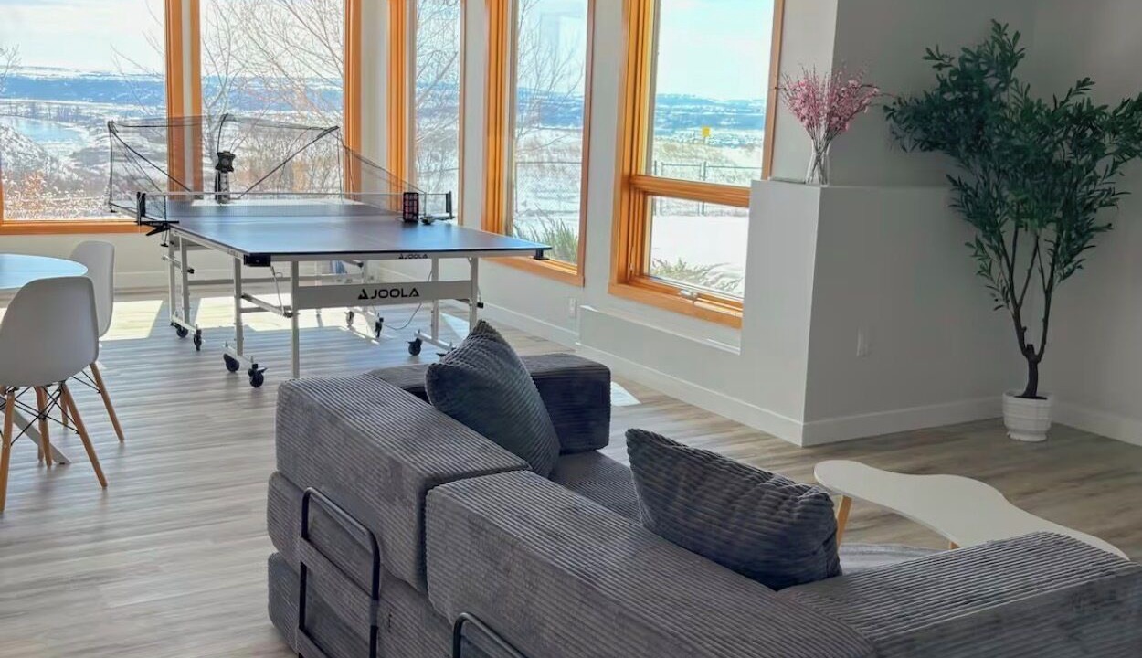 Photo of Livingroom in Cranston