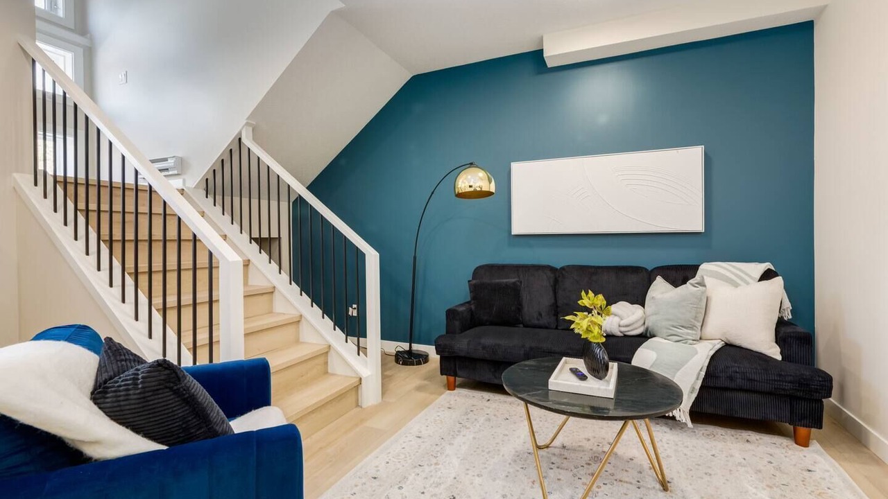 Photo of Livingroom in Southwest Calgary