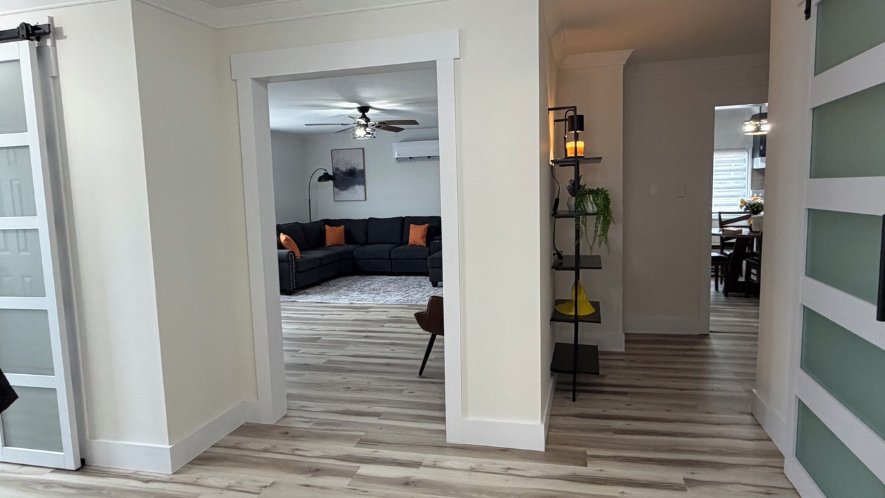 Photo of Livingroom in Terra Nova
