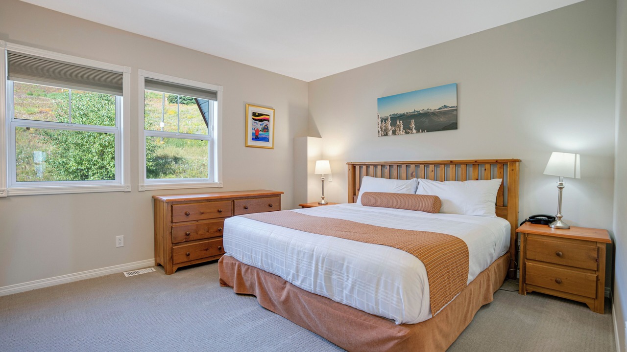 Photo of Bedroom in Silver Star Mountain