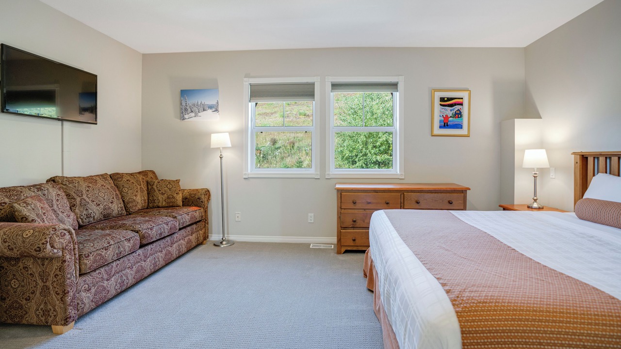 Photo of Bedroom in Silver Star Mountain