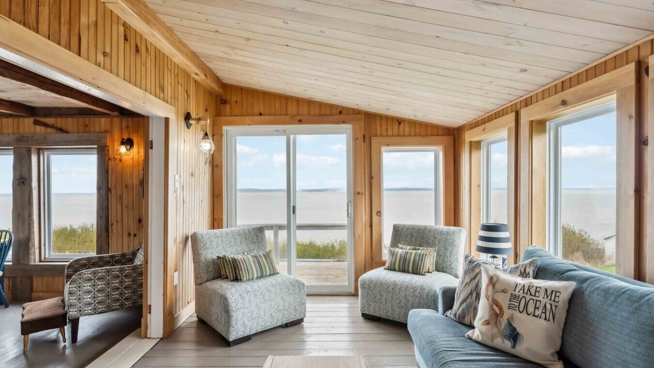 Photo of Livingroom in Black Rock