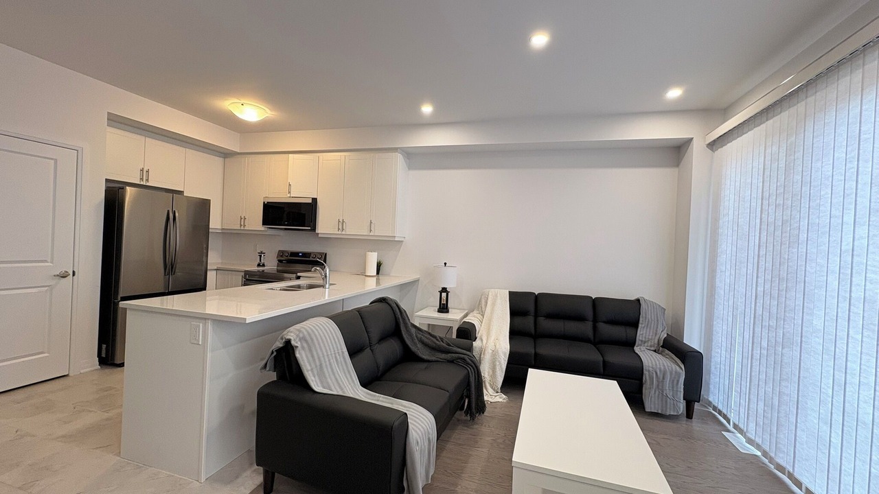 Photo of Livingroom in Perth East