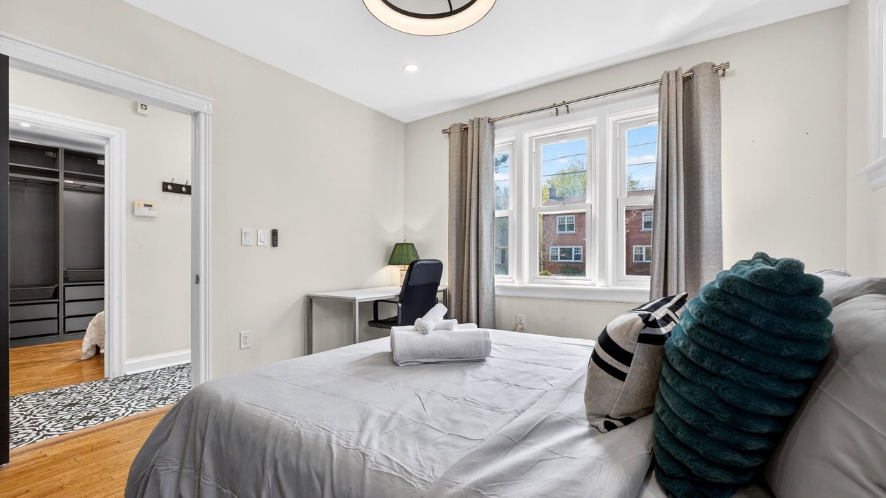 Photo of Bedroom in Sunnyside