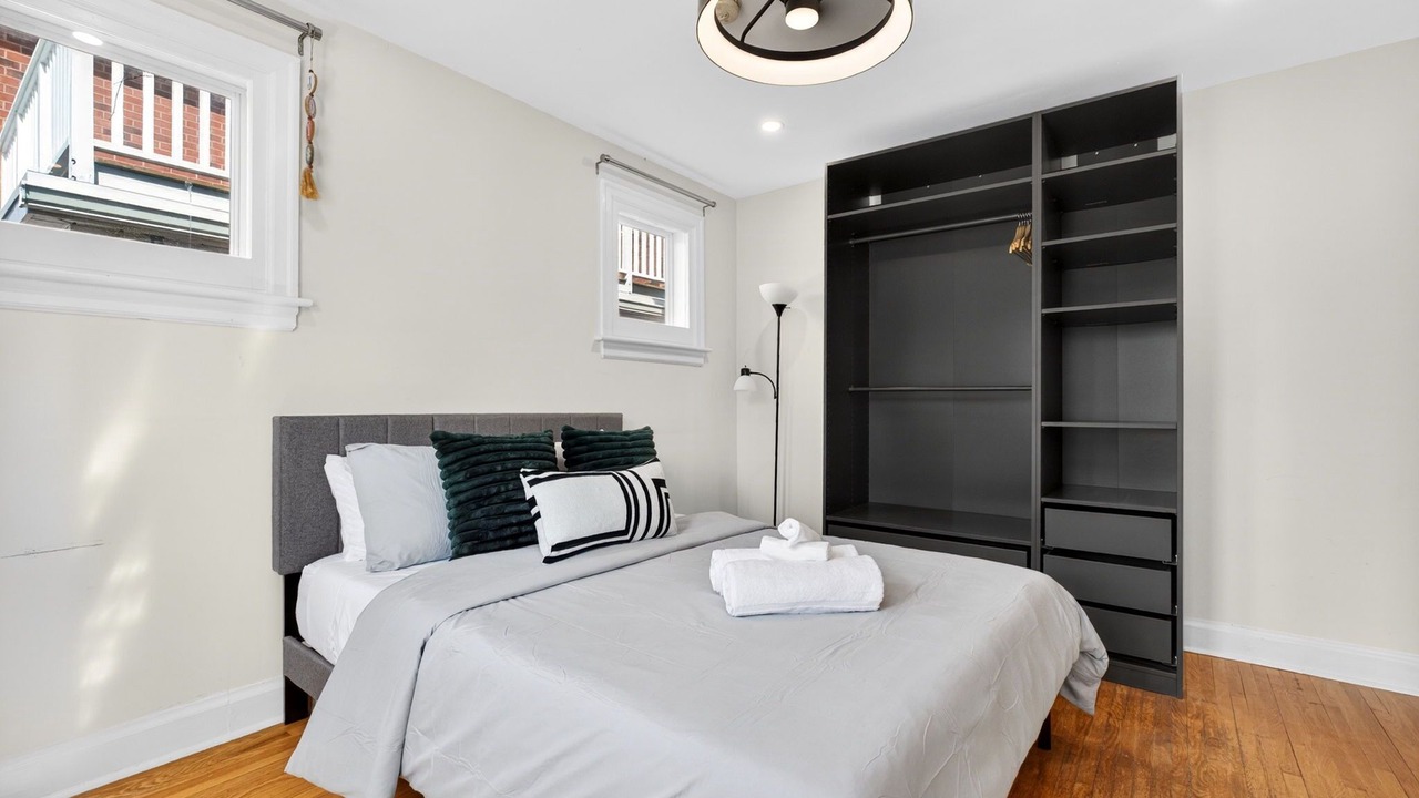 Photo of Bedroom in Sunnyside