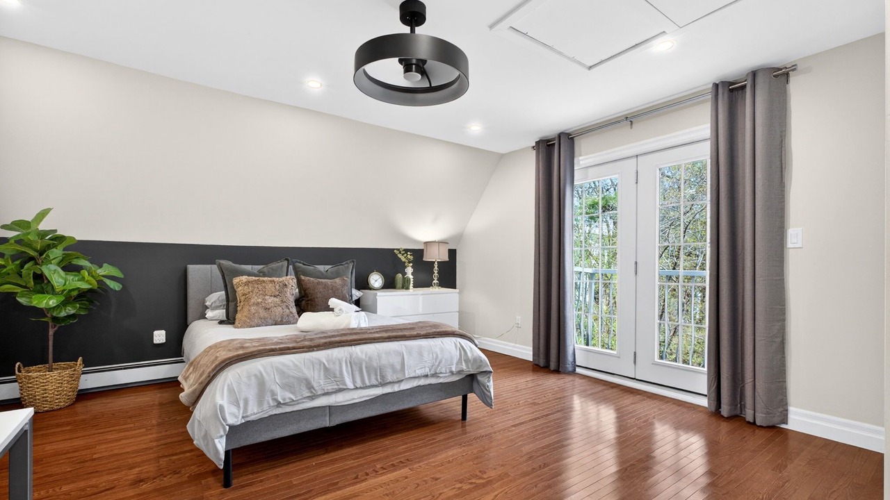 Photo of Bedroom in Sunnyside