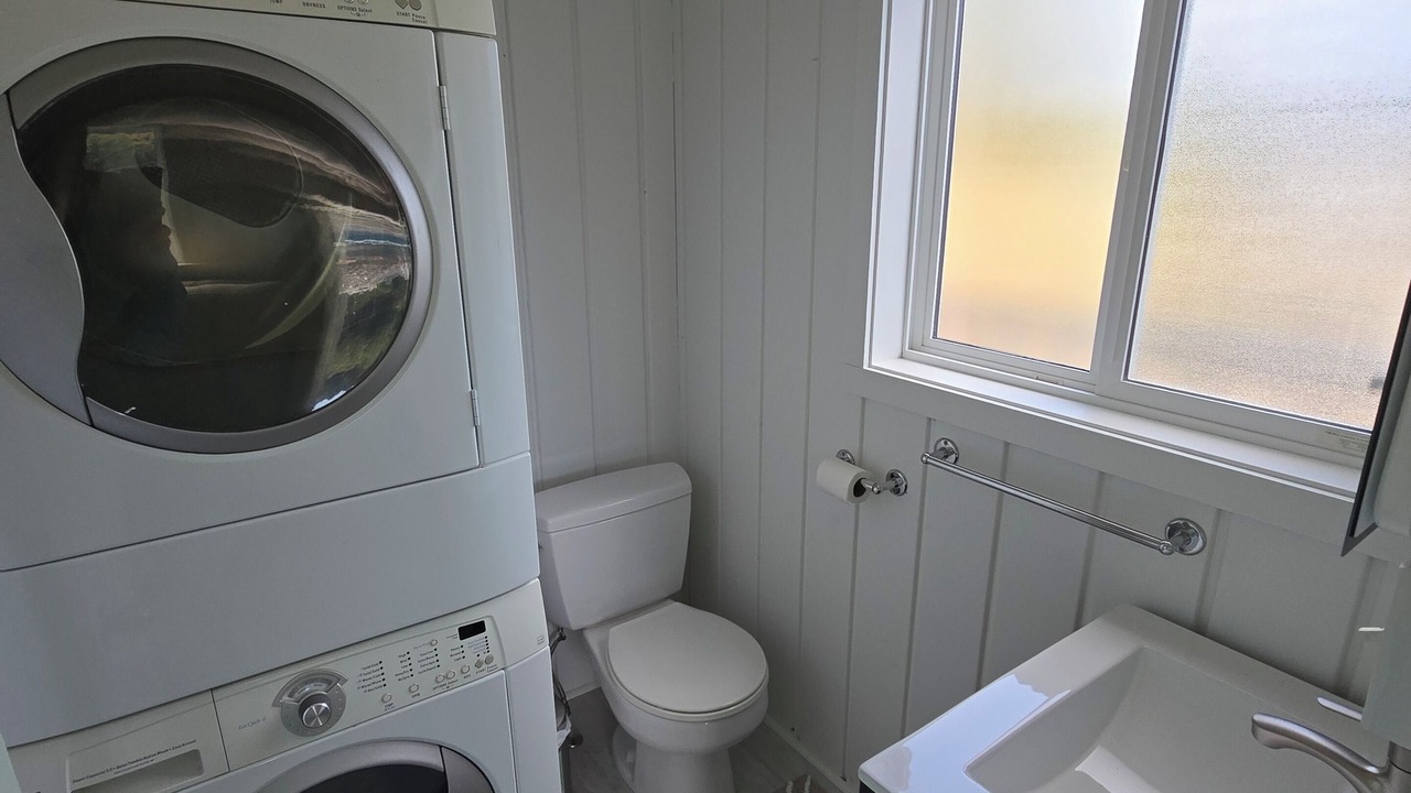 Photo of Bathroom in Discovery Islands