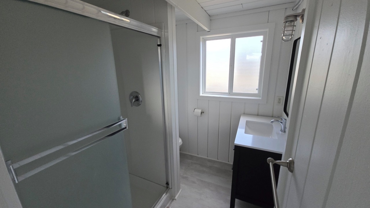 Photo of Bathroom in Discovery Islands