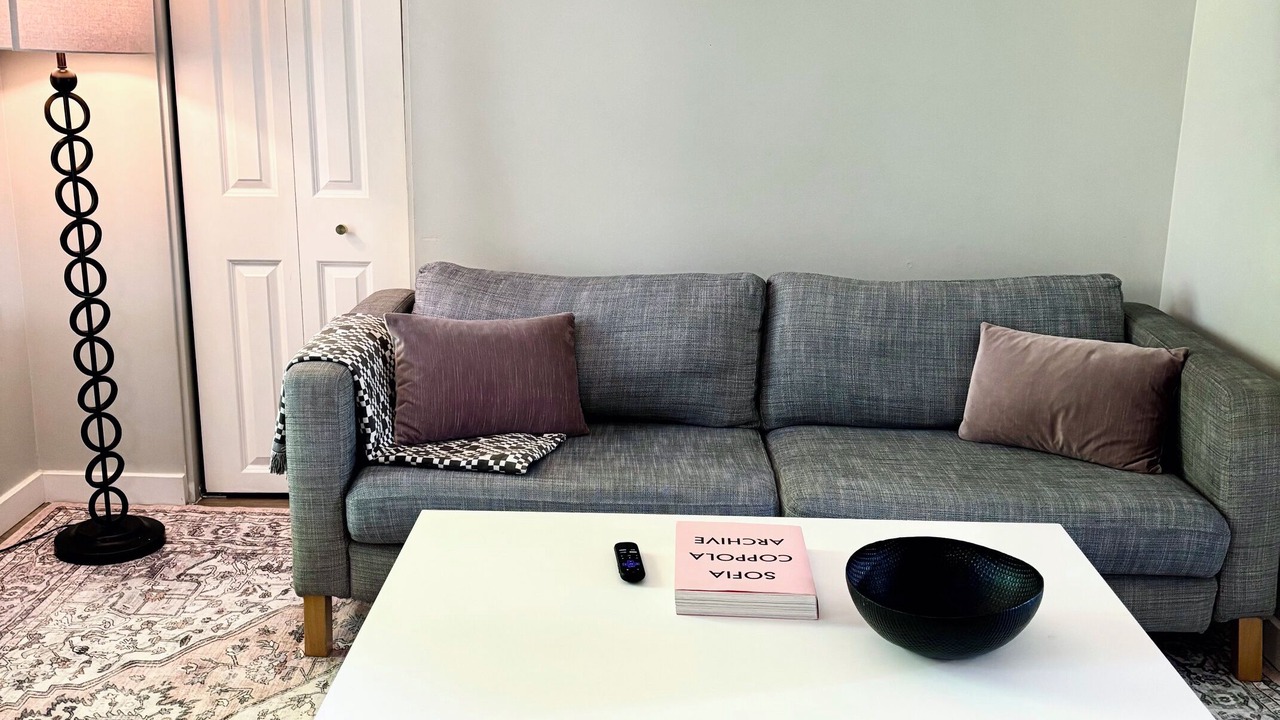Photo of Livingroom in Kitsilano