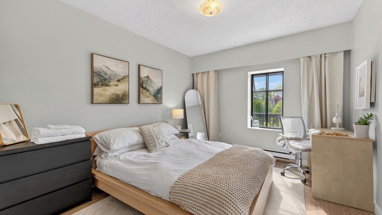 Photo of Bedroom in Kitsilano