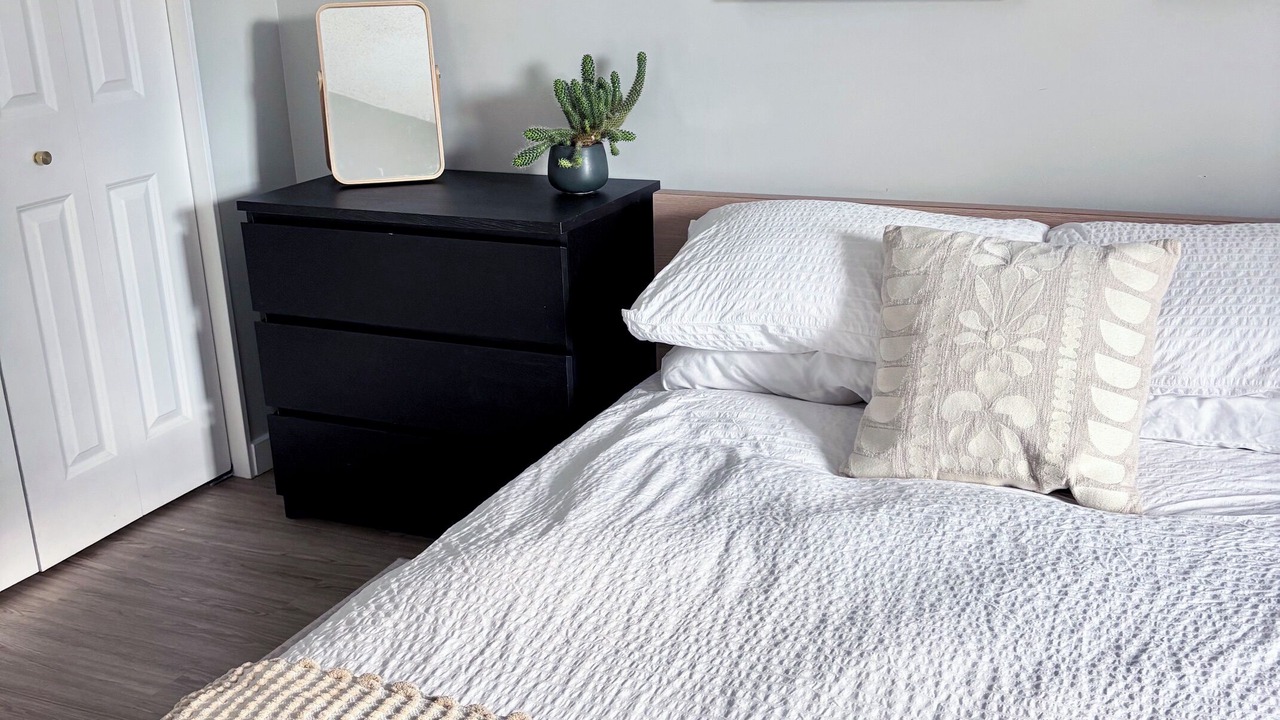 Photo of Bedroom in Kitsilano