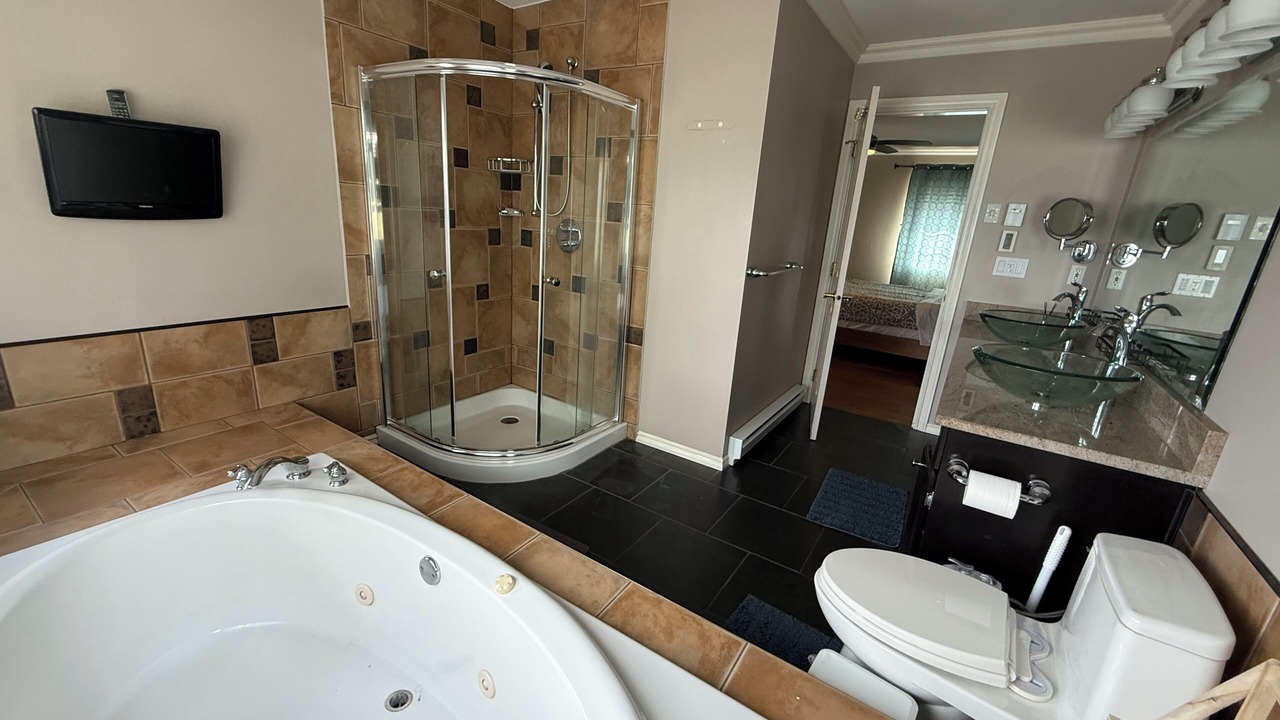 Photo of Bathroom in Lower Sumas Mountain