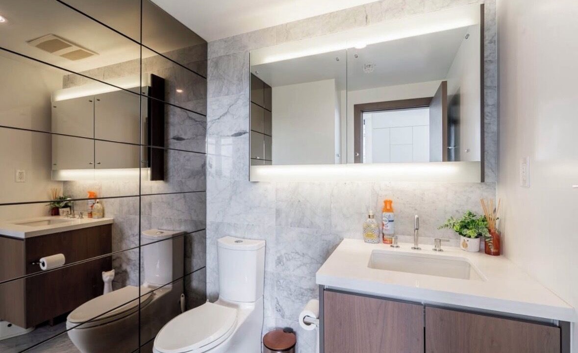 Photo of Bathroom in Crosstown