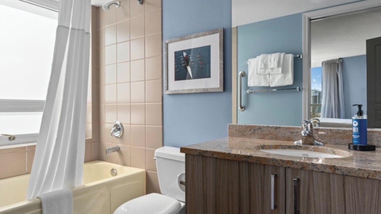 Photo of Bathroom in James Bay