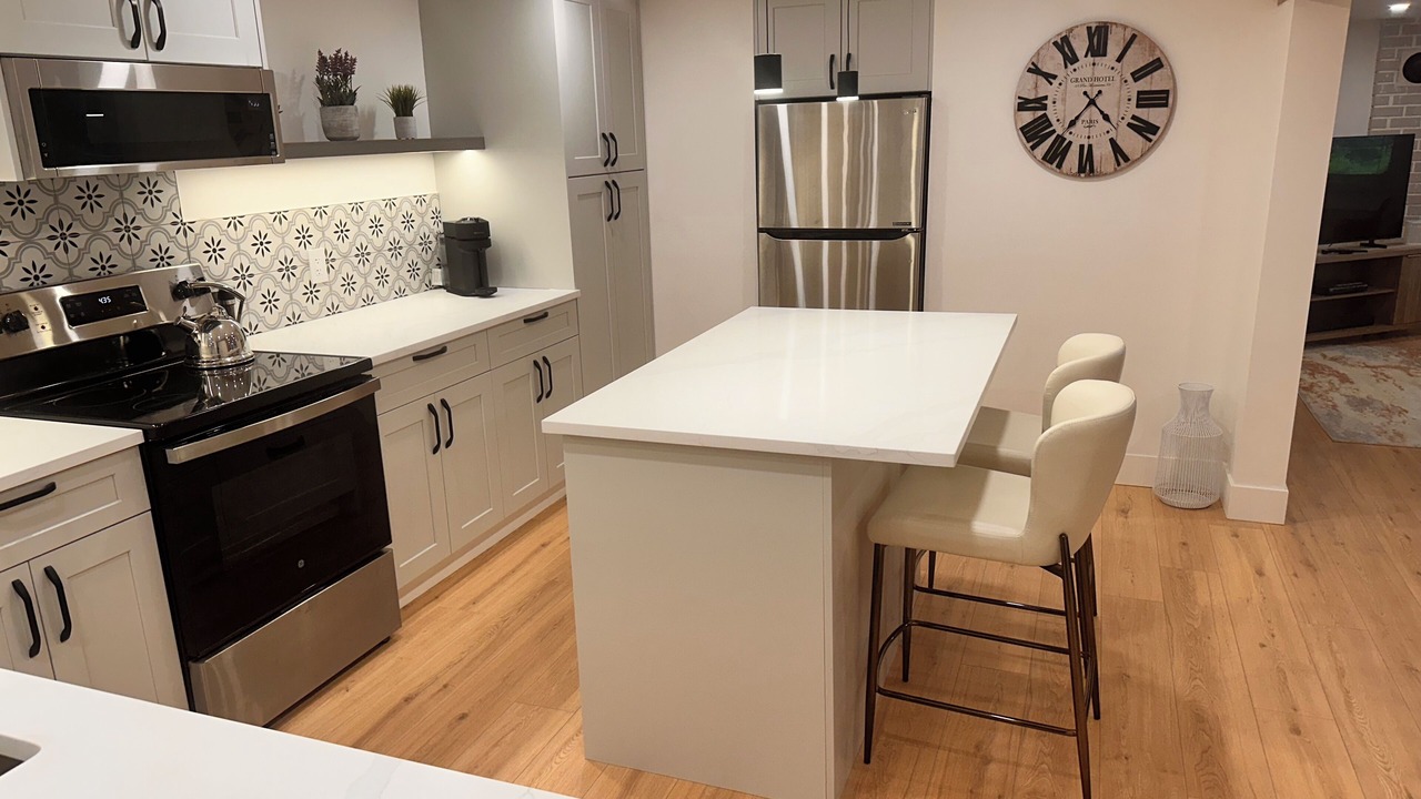 Photo of Kitchen in District of North Vancouver