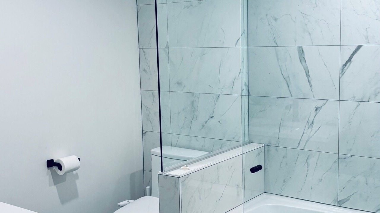 Photo of Bathroom in District of North Vancouver