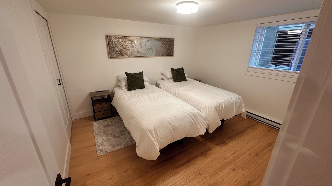 Photo of Bedroom in District of North Vancouver