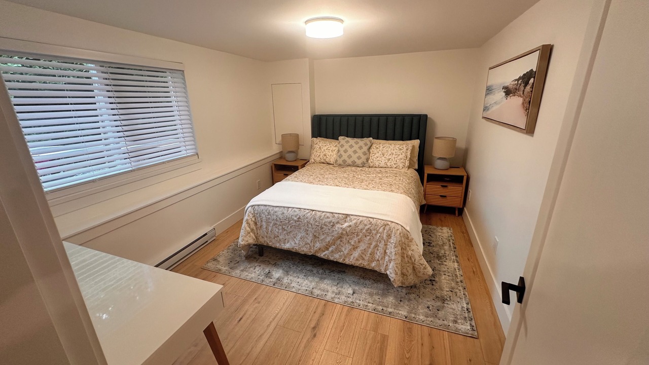 Photo of Bedroom in District of North Vancouver