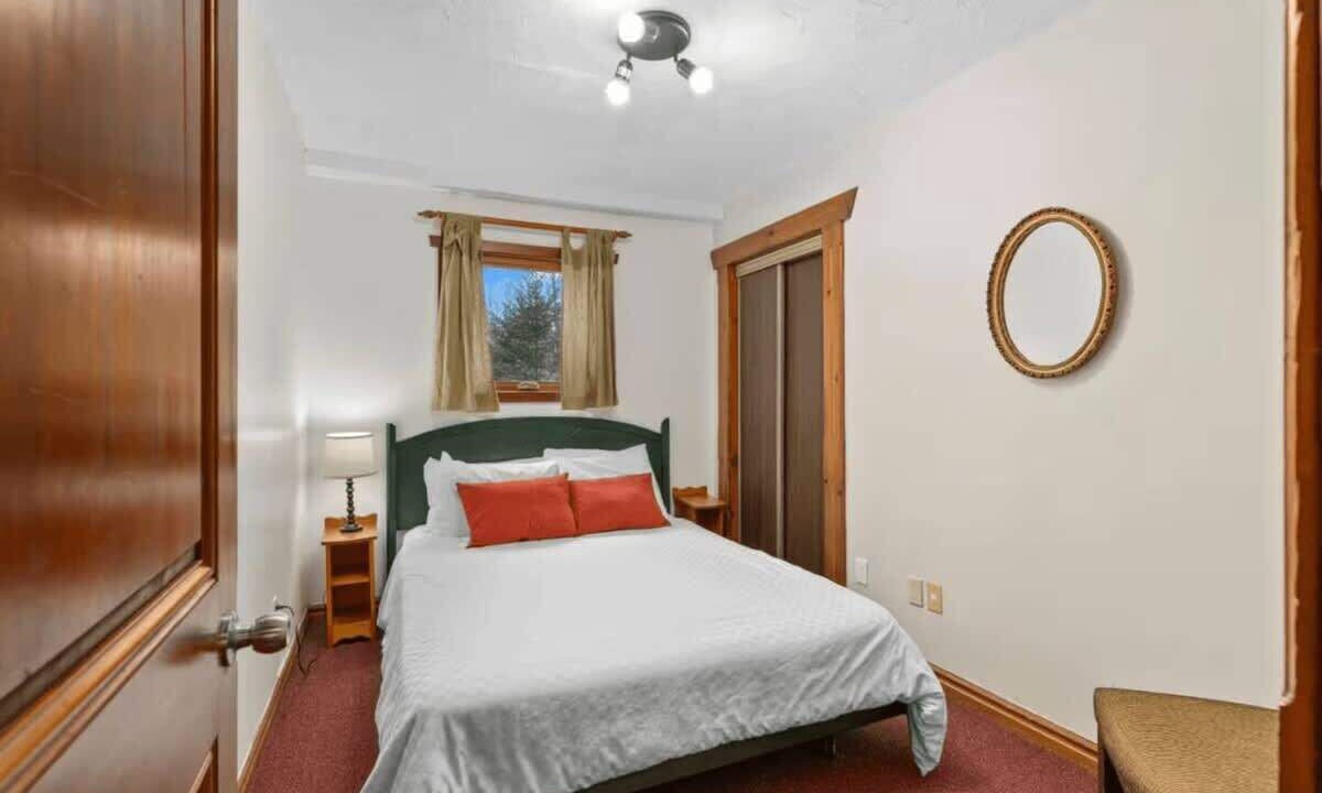 Photo of Bedroom in Sainte-Agathe-des-Monts