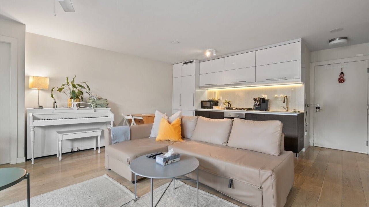 Photo of Bedroom in Chinatown