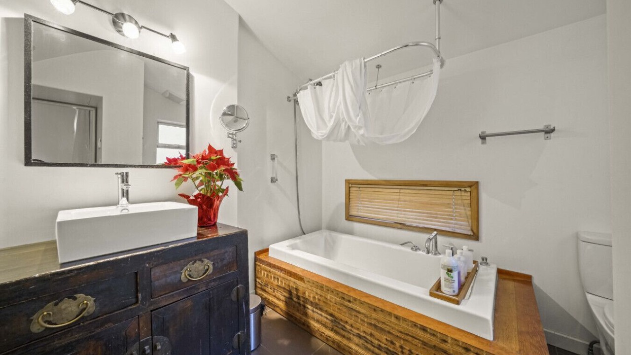 Photo of Bathroom in Downtown Eastside