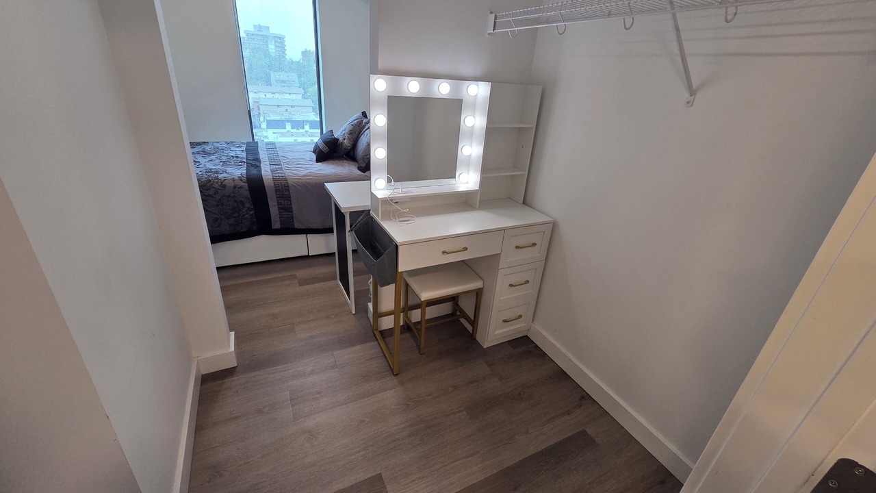 Photo of Bedroom in Crescent Heights