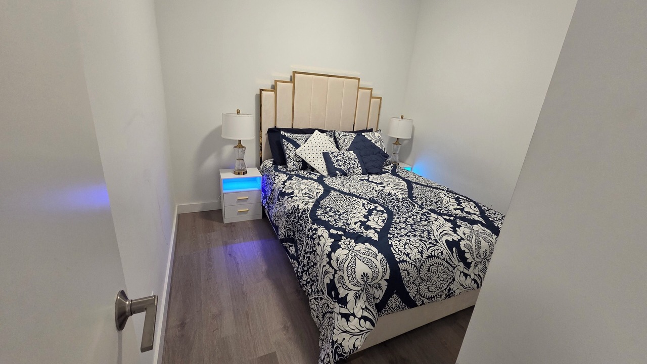 Photo of Bedroom in Crescent Heights