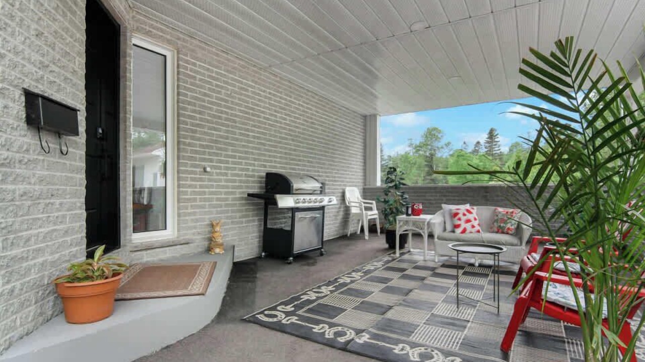 Photo of Patio Balcony in Jonquiere