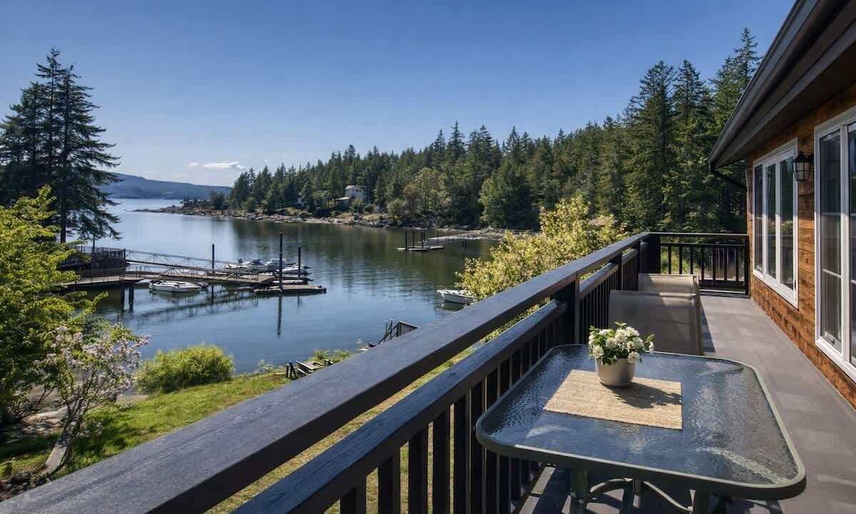 Photo of Outdoor in Halfmoon Bay