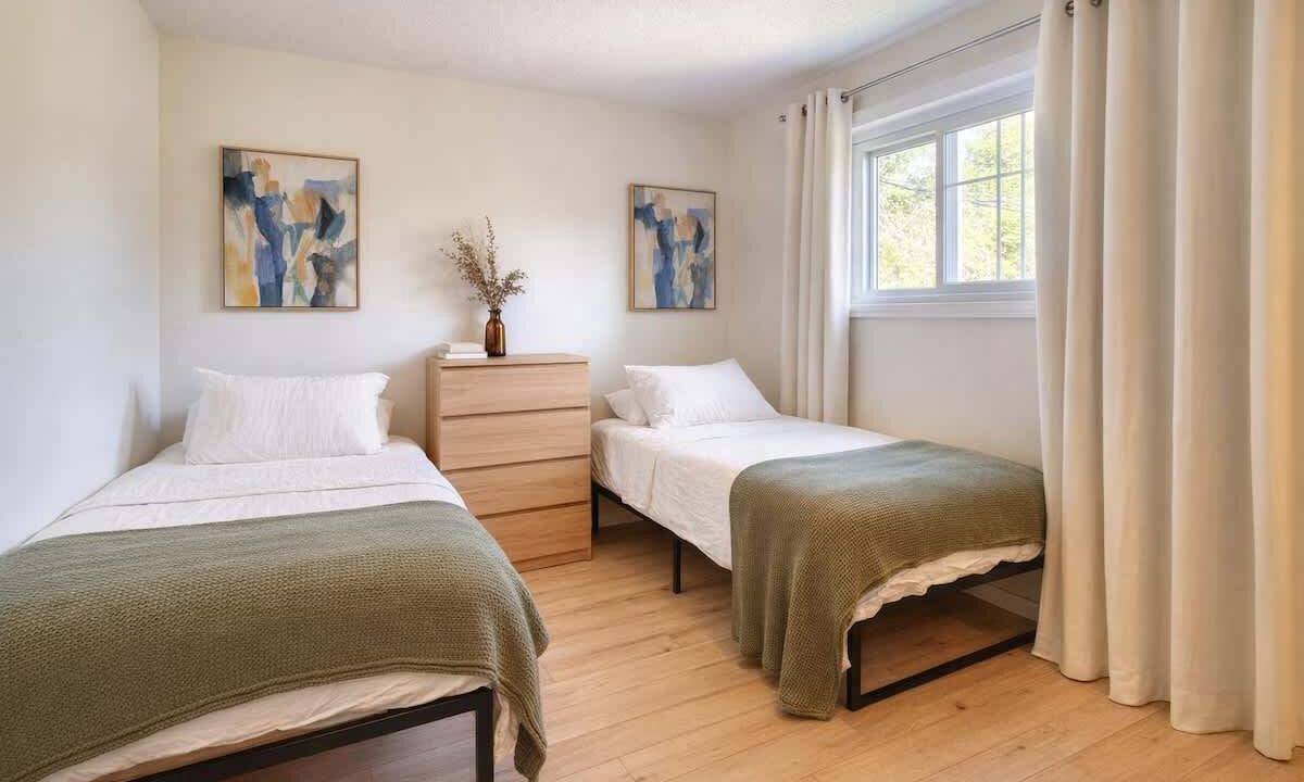 Photo of Bedroom in Halfmoon Bay