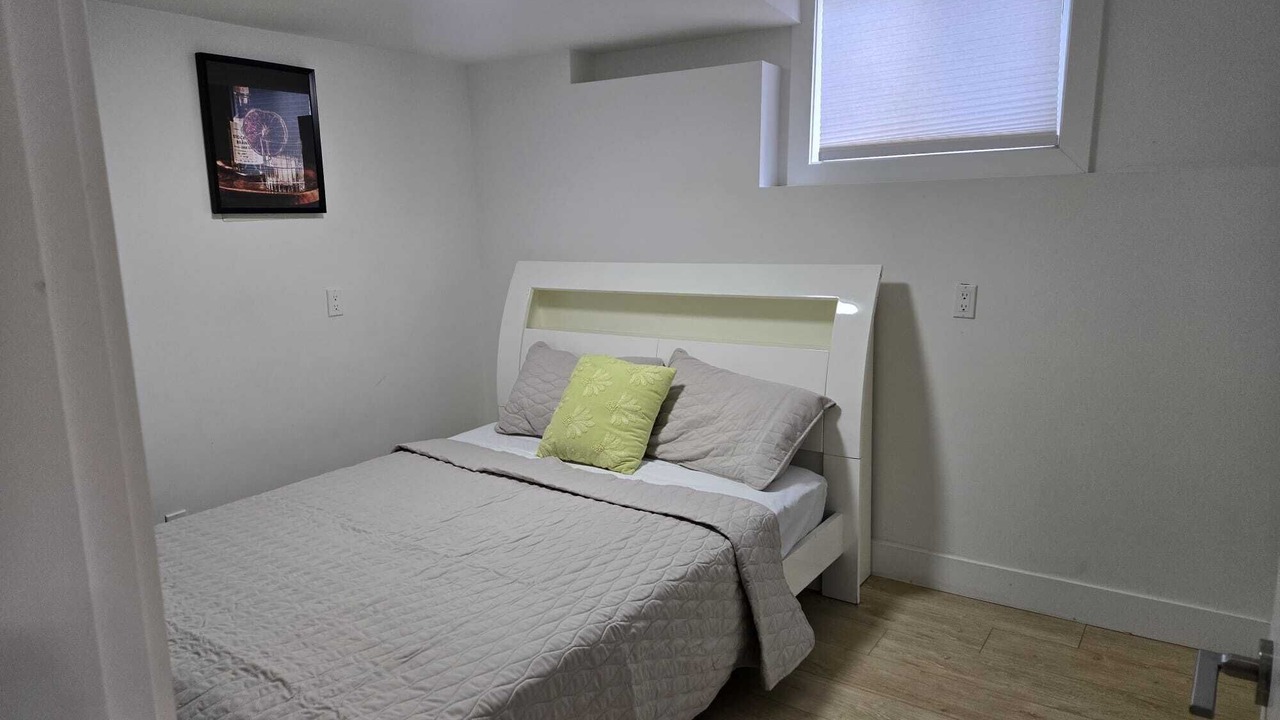 Photo of Bedroom in Townline Hill