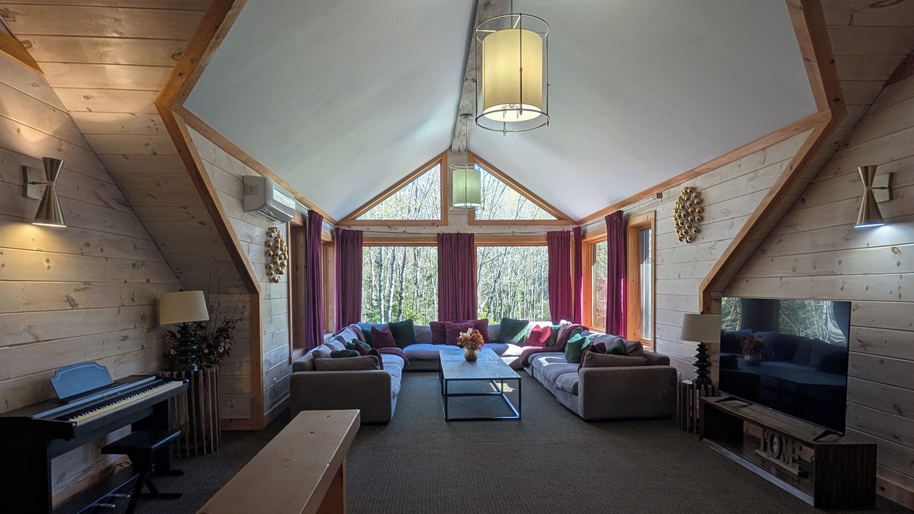 Photo of Livingroom in Wentworth-Nord