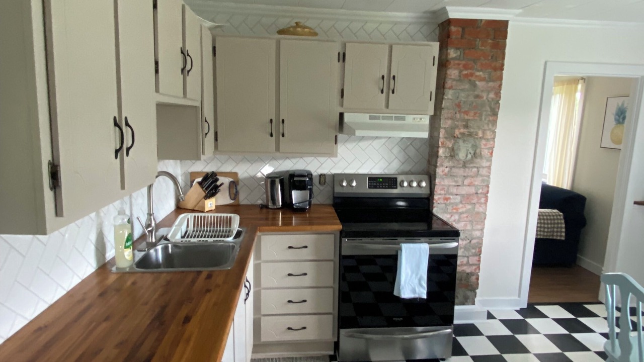 Photo of Kitchen in Hants Harbour