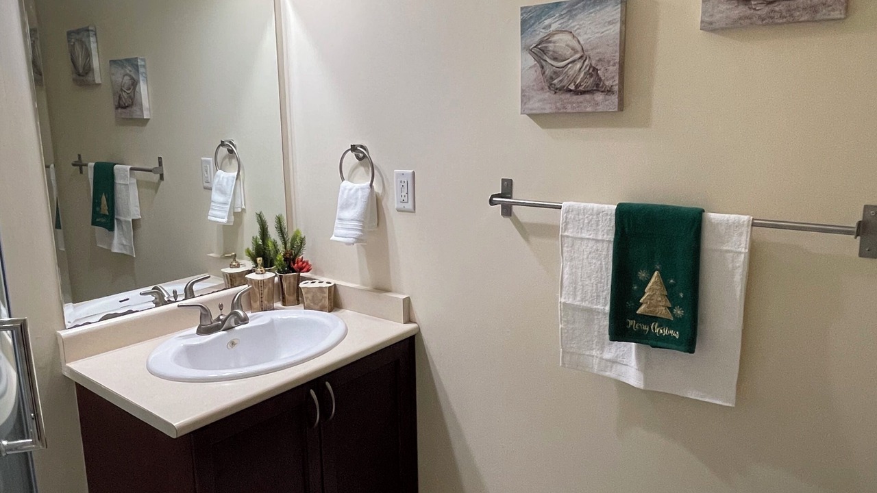 Photo of Bathroom in Upper Lonsdale