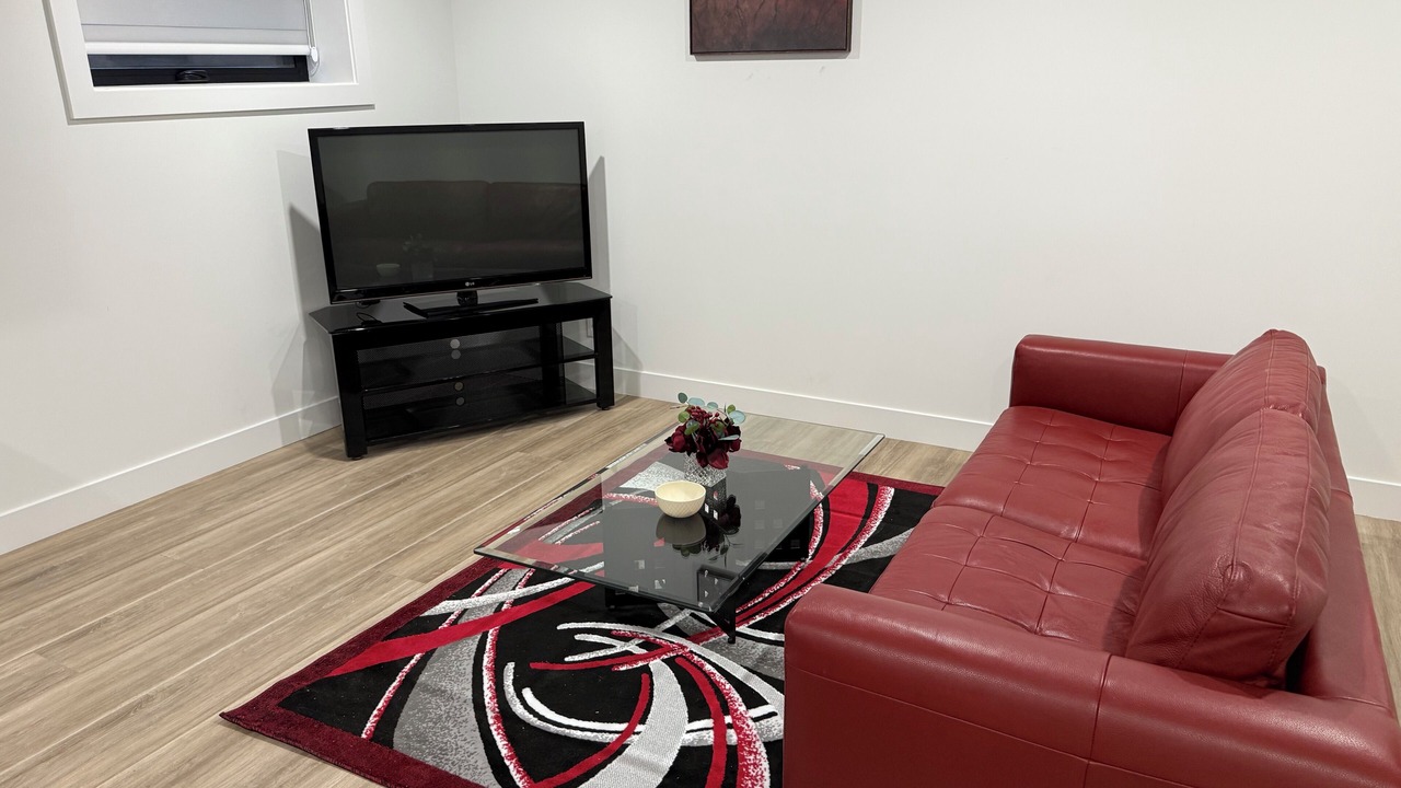 Photo of Livingroom in Guildford