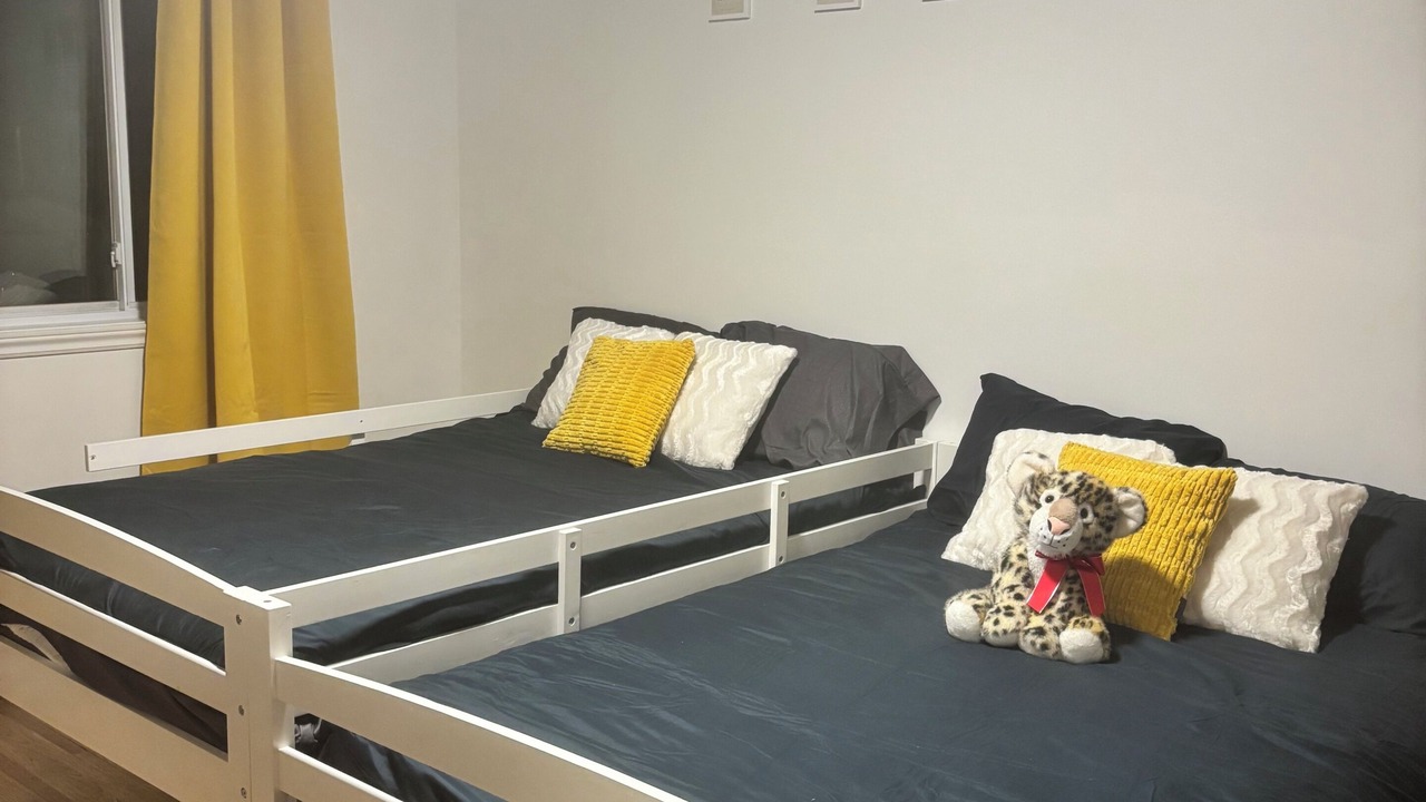 Photo of Bedroom in Pointe-aux-Trembles
