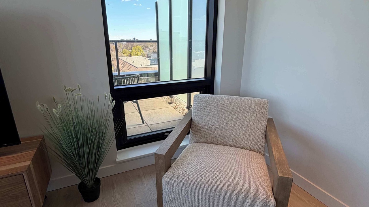 Photo of Livingroom in North End