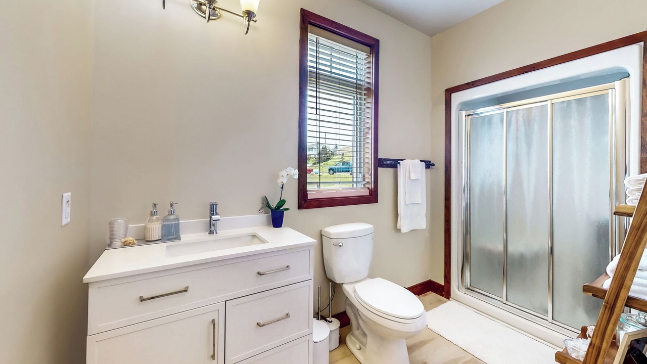 Photo of Bathroom in Pouch Cove