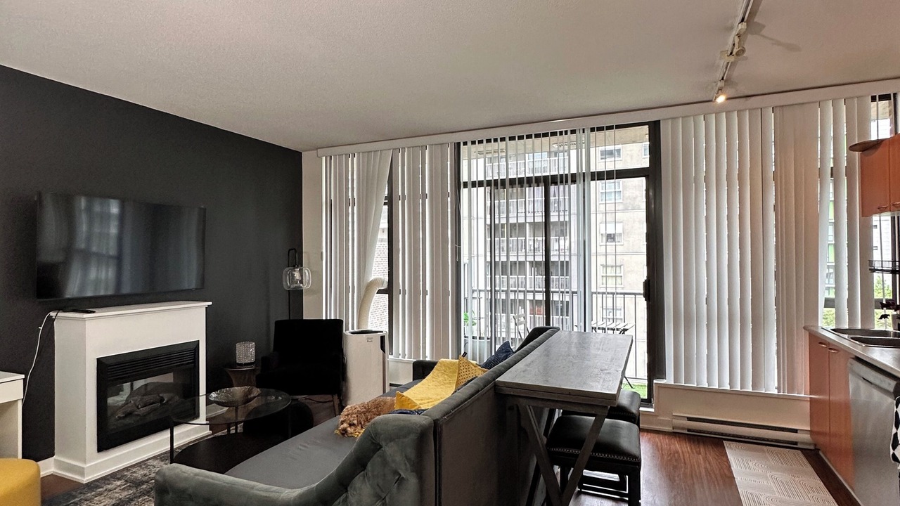Photo of Livingroom in Downtown Vancouver