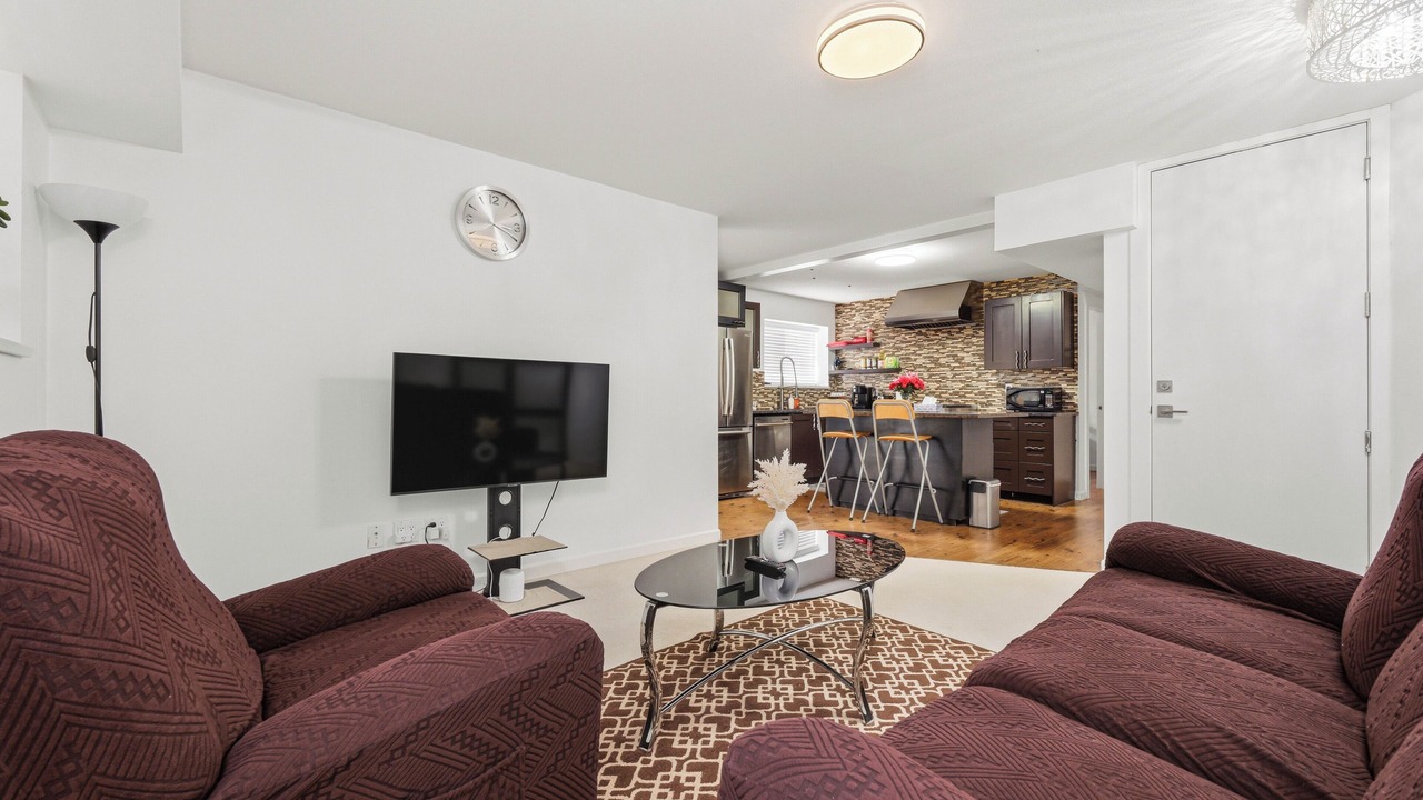 Photo of Livingroom in Southwest Gordon Estate