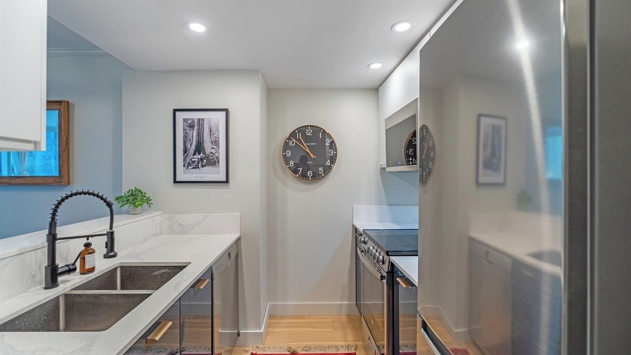 Photo of Kitchen in Downtown Vancouver
