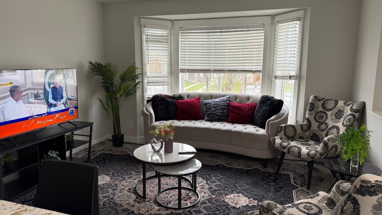 Photo of Livingroom in Calgary